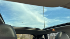 Nissan Qashqai 1.2 DiG-T Tekna 5dr Petrol Hatchback